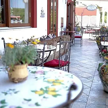 Isolabella 3* Forio di Ischia