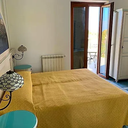 Isolabella Hotel 3*