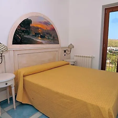 Hotel Isolabella 3*